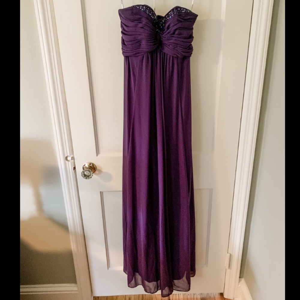 David’s Bridal sz 0 maxi strapless beaded dress